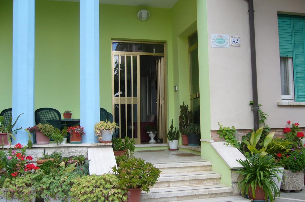 Albergo Villa Canapini Chianciano Terme Exterior foto